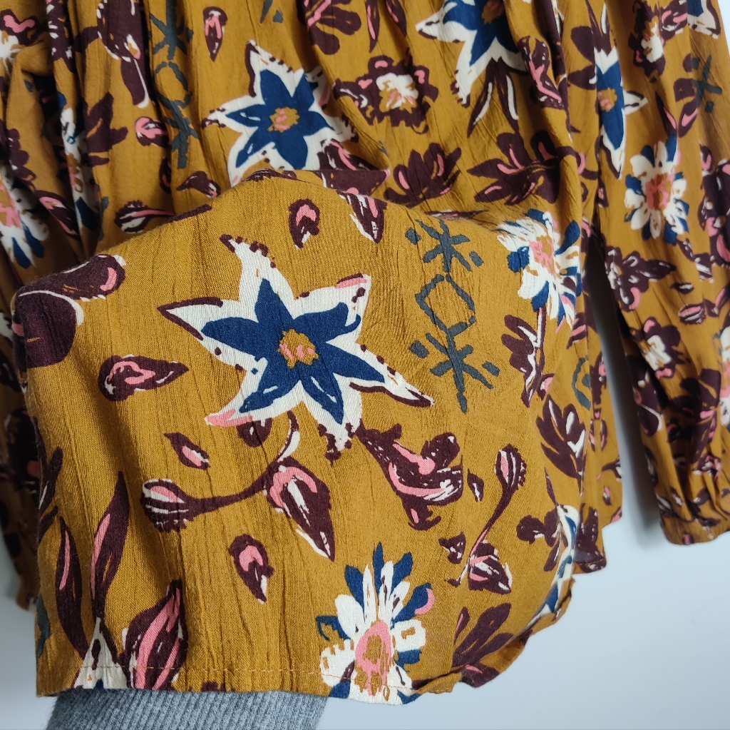 Sonoma Square Neckline Mustard Yellow Floral Long Sleeve Rayon Blouse Size 1x — image 4 of 8
